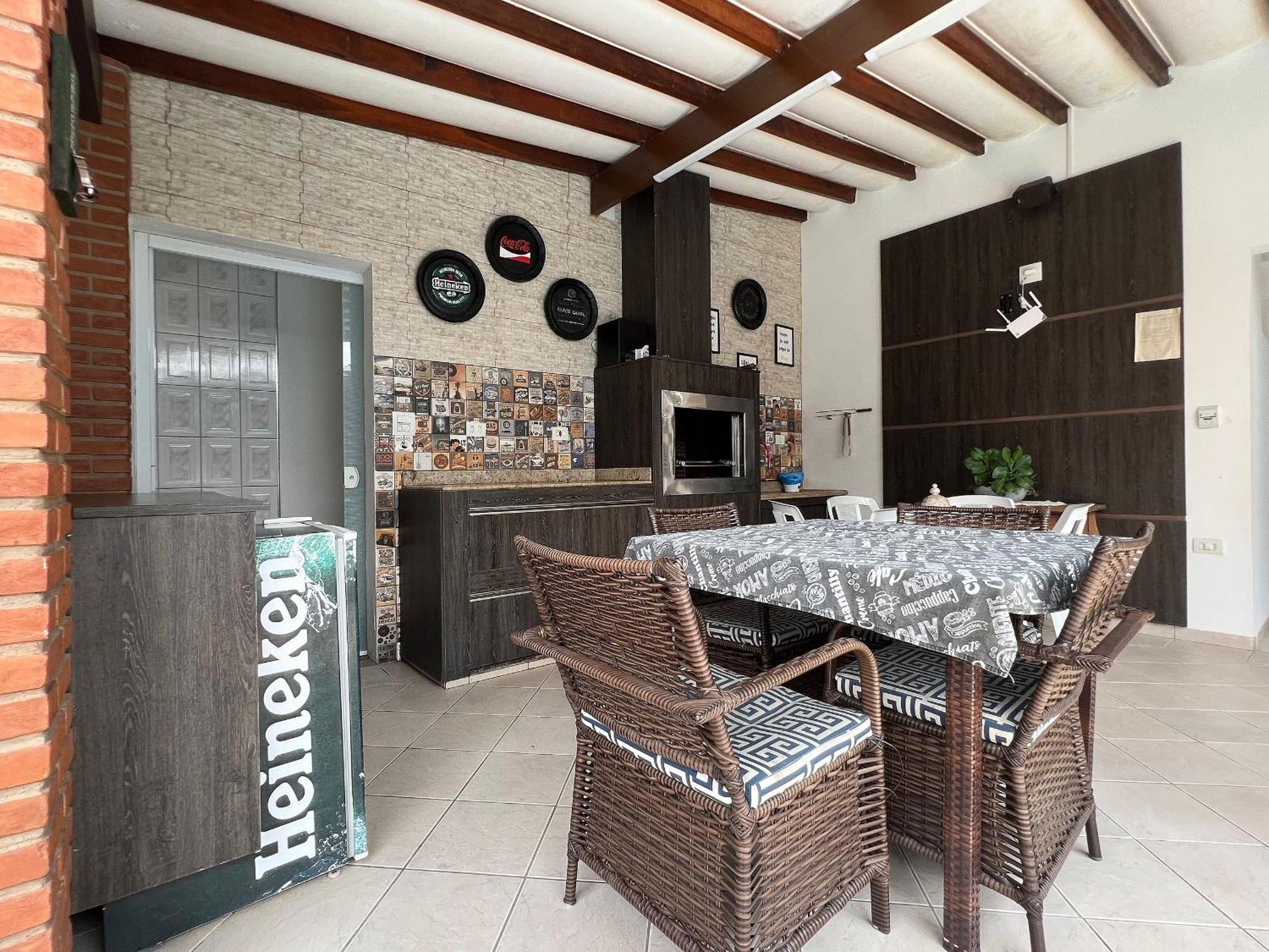 Casa Agradavel Com Piscina, A Poucos Passos Da Praia Peruibe Bagian luar foto