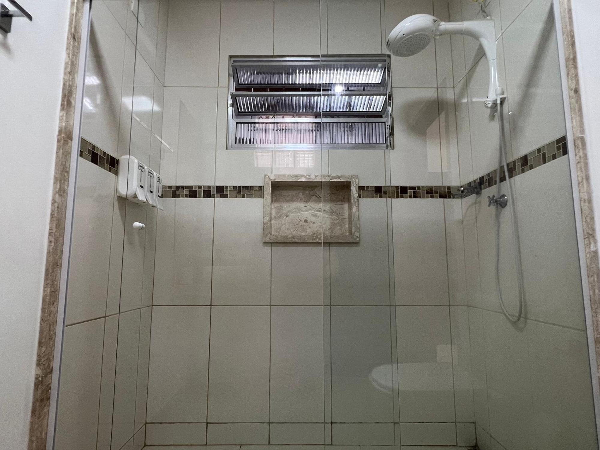 Casa Agradavel Com Piscina, A Poucos Passos Da Praia Peruibe Bagian luar foto