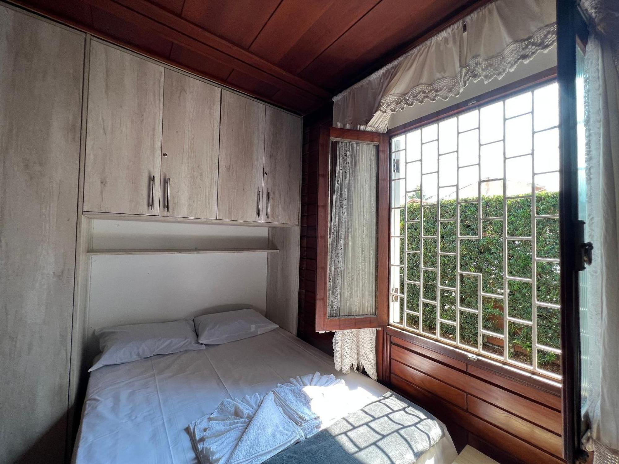 Casa Agradavel Com Piscina, A Poucos Passos Da Praia Peruibe Bagian luar foto