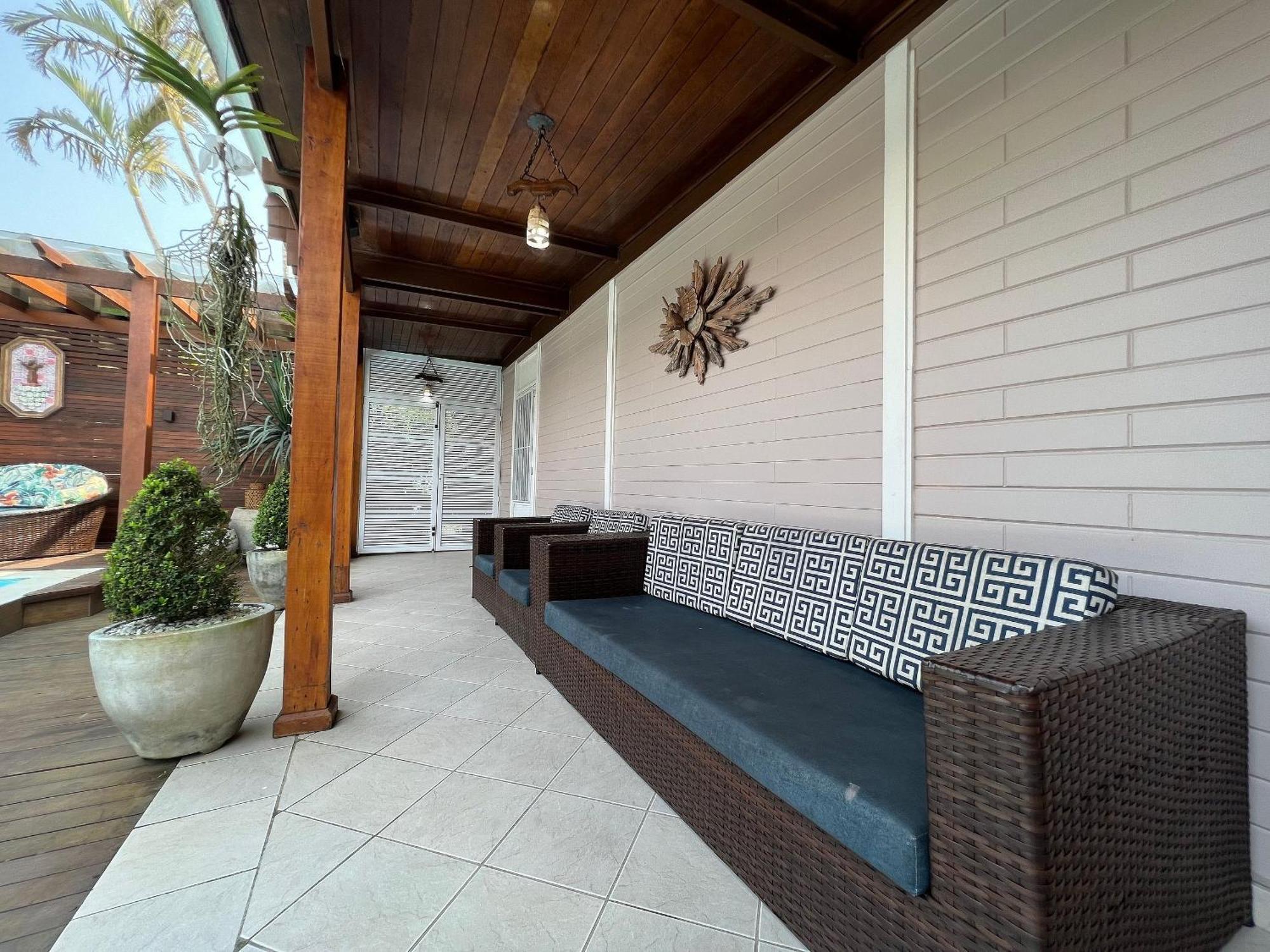 Casa Agradavel Com Piscina, A Poucos Passos Da Praia Peruibe Bagian luar foto