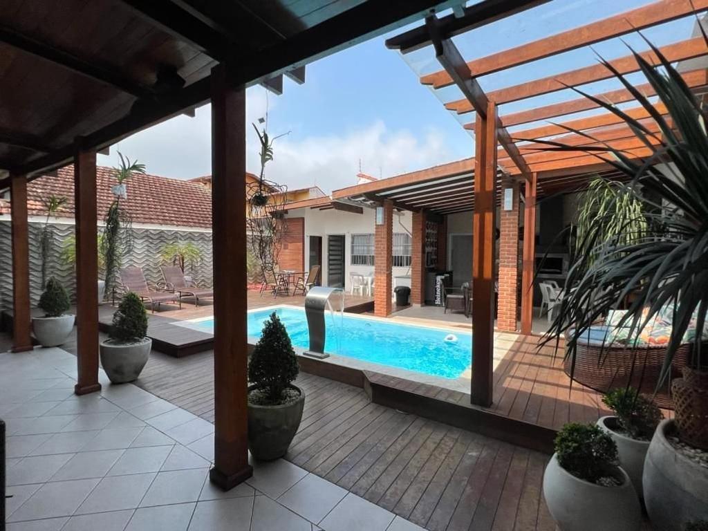 Casa Agradavel Com Piscina, A Poucos Passos Da Praia Peruibe Bagian luar foto