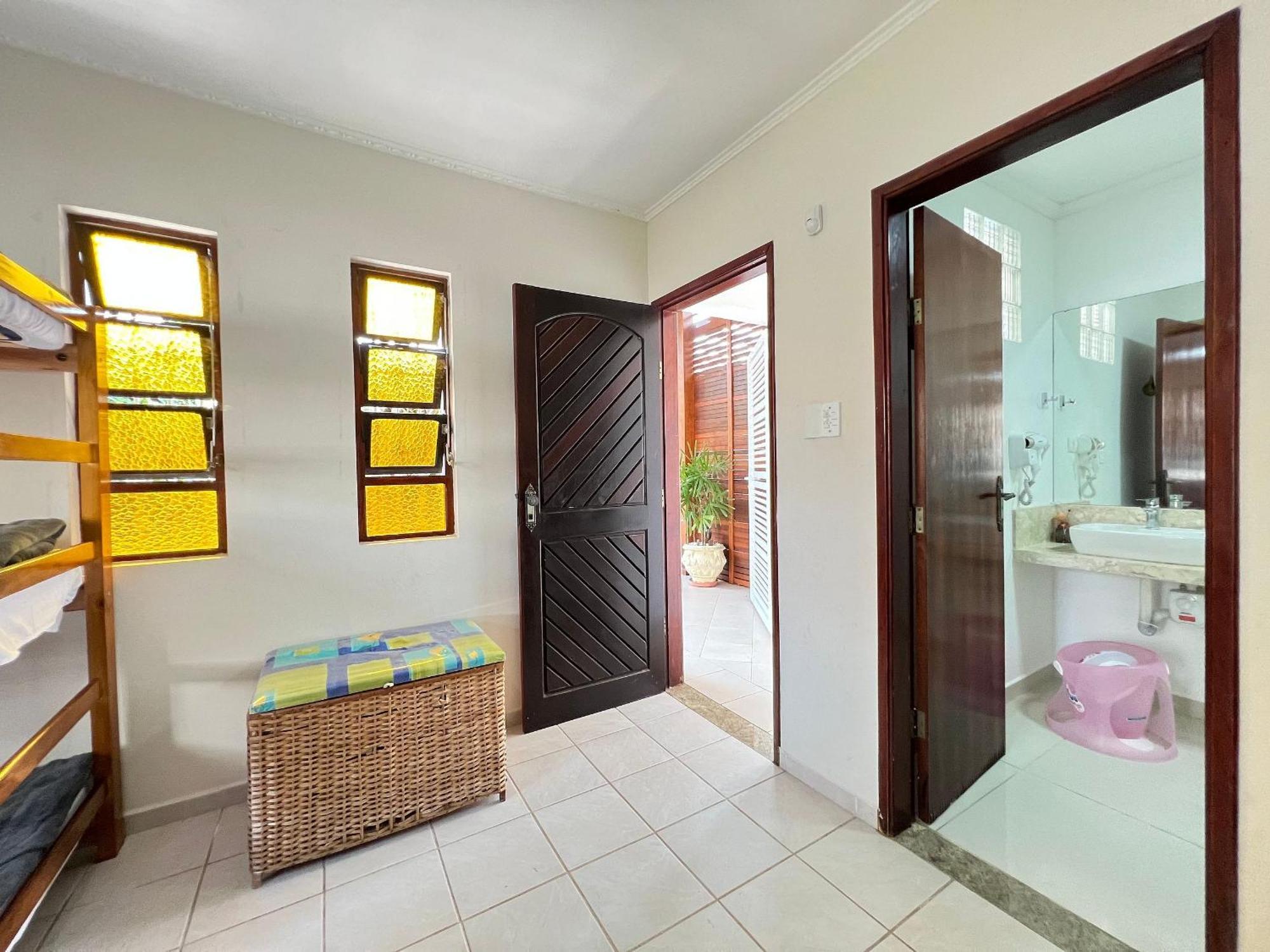 Casa Agradavel Com Piscina, A Poucos Passos Da Praia Peruibe Bagian luar foto