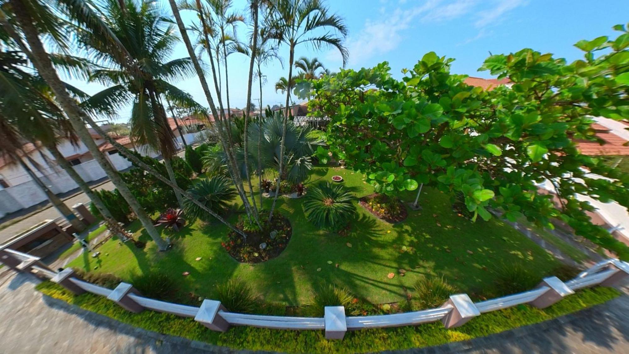 Casa Agradavel Com Piscina, A Poucos Passos Da Praia Peruibe Bagian luar foto